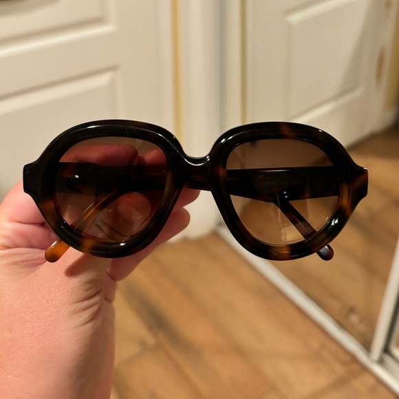Loewe Curvy Round Tortoise Shell Acetate Sunglasses - Picture 4 of 12